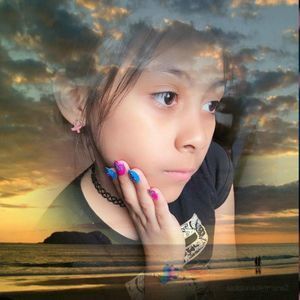 Meet your Posher, Rebeca